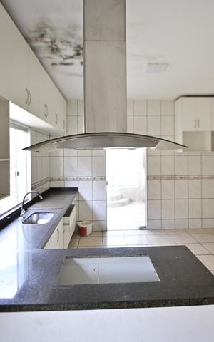 Casa para alugar com 276m², 3 quartos e 2 vagas