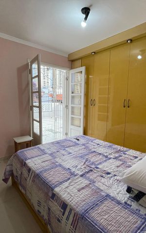 Casa à venda com 250m², 4 quartos e 2 vagas Casa à venda com 250m², 4 quartos e 2 vagasQuarto 1