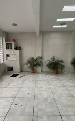Casa à venda com 250m², 4 quartos e 2 vagas Casa à venda com 250m², 4 quartos e 2 vagasGaragem