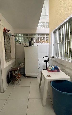 Casa à venda com 250m², 4 quartos e 2 vagas Casa à venda com 250m², 4 quartos e 2 vagasÁrea de Serviço