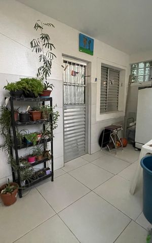 Casa à venda com 250m², 4 quartos e 2 vagas Casa à venda com 250m², 4 quartos e 2 vagasÁrea de Serviço