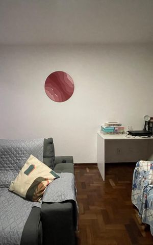 Casa à venda com 250m², 4 quartos e 2 vagas Casa à venda com 250m², 4 quartos e 2 vagasSala