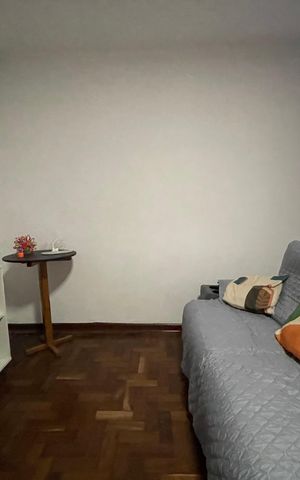Casa à venda com 250m², 4 quartos e 2 vagas Casa à venda com 250m², 4 quartos e 2 vagasSala