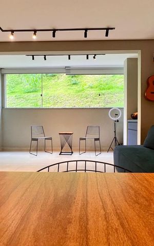Apartamento à venda com 163m², 2 quartos e 2 vagassala 