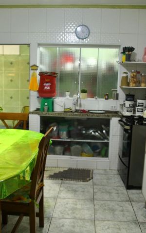 Casa à venda com 185m², 3 quartos e 1 vagaCasa 5- Cozinha 