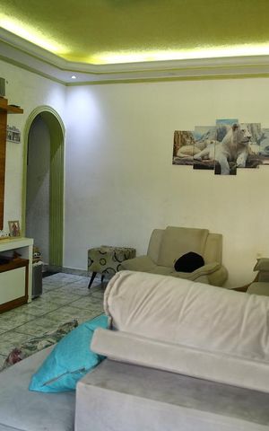 Casa à venda com 185m², 3 quartos e 1 vagaCasa 5 - Sala 