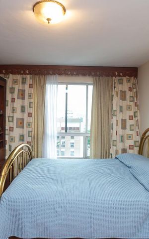 Apartamento à venda com 163m², 3 quartos e 2 vagas Apartamento à venda com 163m², 3 quartos e 2 vagasSuíte