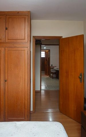 Apartamento à venda com 163m², 3 quartos e 2 vagas Apartamento à venda com 163m², 3 quartos e 2 vagasQuarto 1