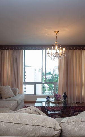 Apartamento à venda com 163m², 3 quartos e 2 vagas Apartamento à venda com 163m², 3 quartos e 2 vagasSala