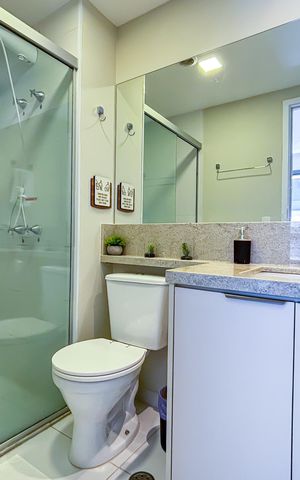 Studio à venda com 28m², 1 quarto e sem vaga Studio à venda com 28m², 1 quarto e sem vagaBanheiro social