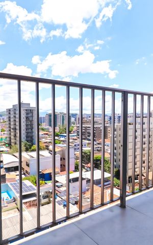 Apartamento à venda com 83m², 2 quartos e 2 vagas Apartamento à venda com 83m², 2 quartos e 2 vagasVaranda da Sala