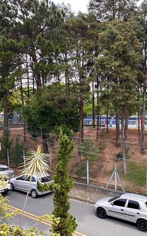 Casa à venda com 350m², 4 quartos e 4 vagasVista da suíte 