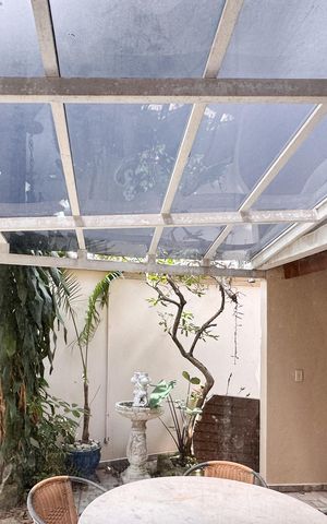 Casa à venda com 350m², 4 quartos e 4 vagasVista da Sala