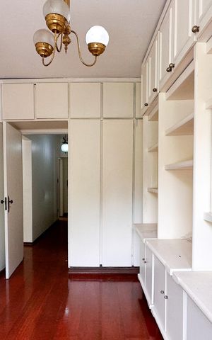 Casa à venda com 350m², 4 quartos e 4 vagasQuarto 2