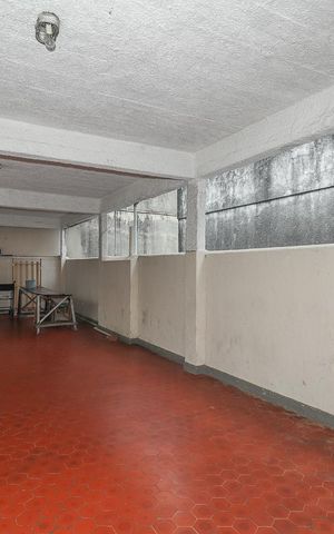 Apartamento à venda com 74m², 3 quartos e sem vagaÁrea comum - Salão de festas