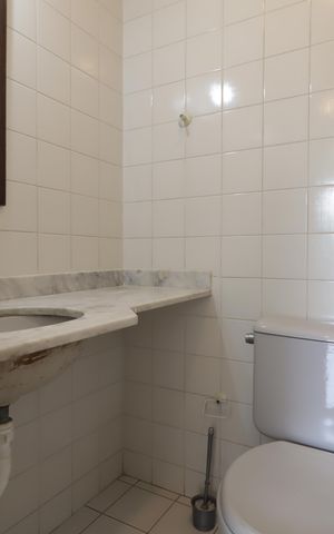 Apartamento para alugar com 70m², 2 quartos e 2 vagasBanheiro
