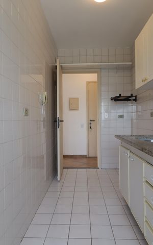 Apartamento para alugar com 70m², 2 quartos e 2 vagasCozinha