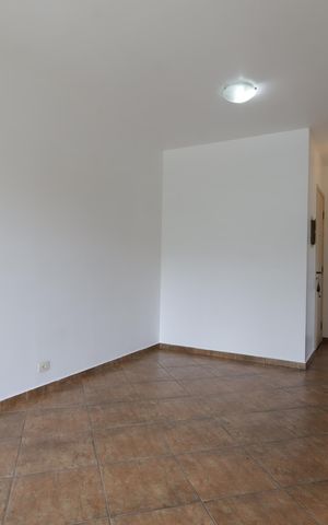 Apartamento para alugar com 70m², 2 quartos e 2 vagasSala