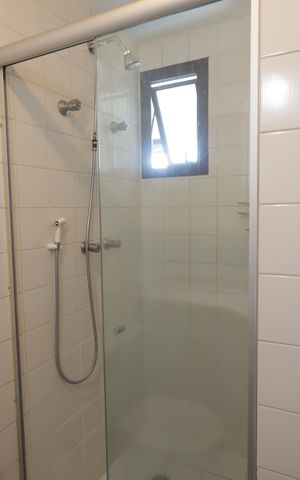 Apartamento para alugar com 70m², 2 quartos e 2 vagasBanheiro