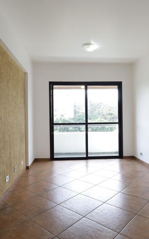Apartamento para alugar com 70m², 2 quartos e 2 vagasSala