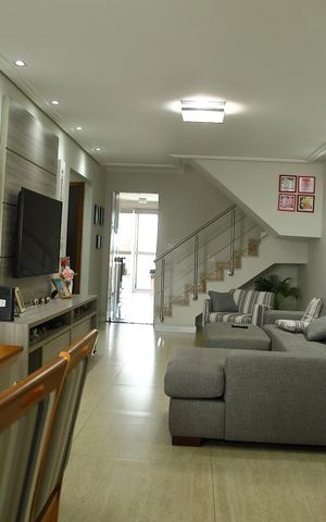 Apartamento à venda com 270m², 3 quartos e 4 vagasSala