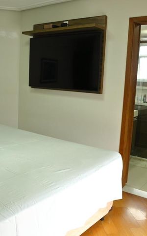 Apartamento à venda com 270m², 3 quartos e 4 vagasSuíte 1 