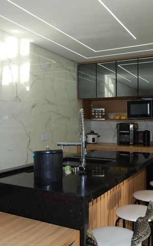 Casa para alugar com 90m², 3 quartos e 2 vagasCozinha