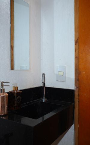 Casa para alugar com 90m², 3 quartos e 2 vagasBanheiro 3 - Lavabo
