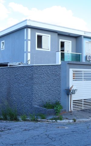 Casa para alugar com 90m², 3 quartos e 2 vagasFachada do imóvel