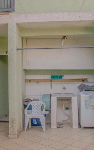 Casa para alugar com 317m², 3 quartos e 6 vagas Casa para alugar com 317m², 3 quartos e 6 vagasÁrea externa