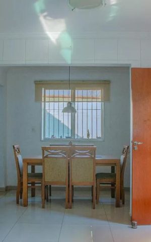 Casa para alugar com 317m², 3 quartos e 6 vagas Casa para alugar com 317m², 3 quartos e 6 vagasCozinha