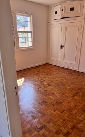 Apartamento para alugar com 138m², 6 quartos e 6 vagas