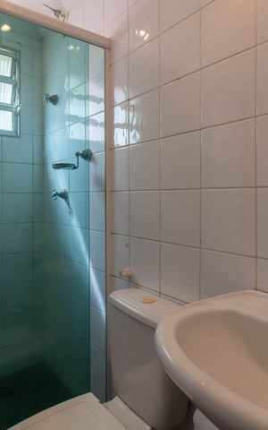 Apartamento à venda com 55m², 2 quartos e 1 vaga Apartamento à venda com 55m², 2 quartos e 1 vagaBanheiro