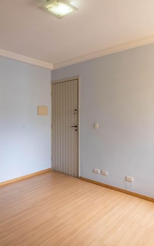 Apartamento à venda com 55m², 2 quartos e 1 vaga Apartamento à venda com 55m², 2 quartos e 1 vagaSala