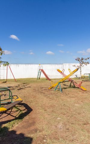 Apartamento à venda com 55m², 2 quartos e 1 vagaArea Comum - Playground