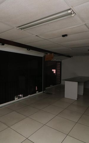 Casa para alugar com 300m², 3 quartos e 2 vagasÁrea comum