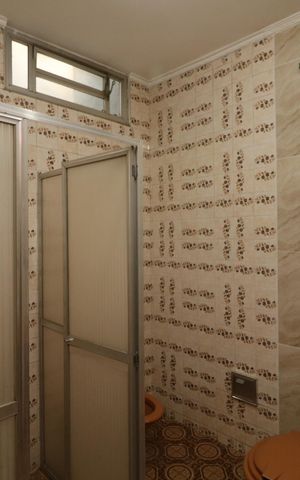 Casa para alugar com 300m², 3 quartos e 2 vagasBanheiro da Suíte