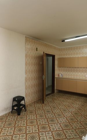 Casa para alugar com 300m², 3 quartos e 2 vagasCozinha