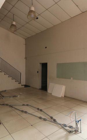 Casa para alugar com 300m², 3 quartos e 2 vagasÁrea comum