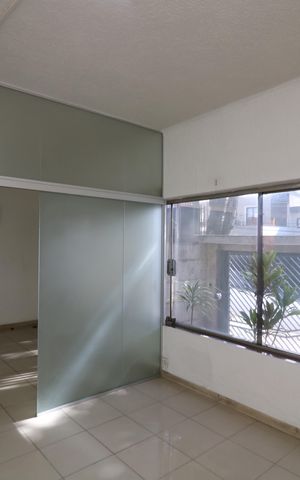 Casa para alugar com 300m², 3 quartos e 2 vagasSala