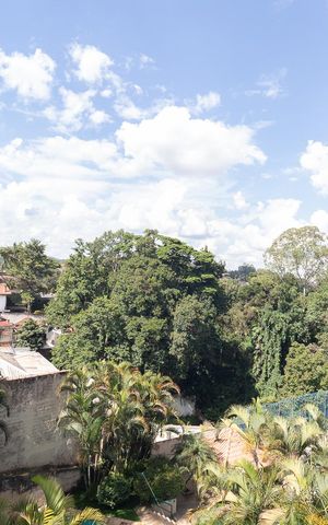 Apartamento à venda com 150m², 4 quartos e 2 vagas Apartamento à venda com 150m², 4 quartos e 2 vagasVista
