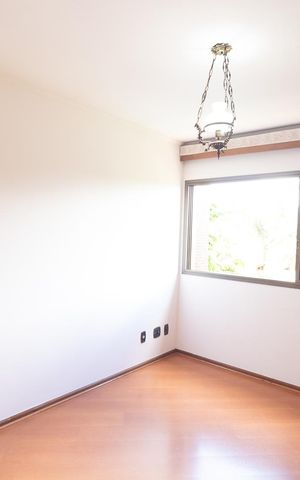 Apartamento à venda com 150m², 4 quartos e 2 vagas Apartamento à venda com 150m², 4 quartos e 2 vagasQuarto 2