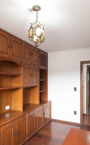 Apartamento à venda com 150m², 4 quartos e 2 vagas Apartamento à venda com 150m², 4 quartos e 2 vagasQuarto 1