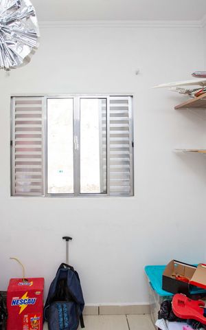 Casa para alugar com 76m², 4 quartos e 3 vagasQuarto 3