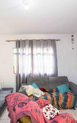 Casa para alugar com 76m², 4 quartos e 3 vagasSala de TV