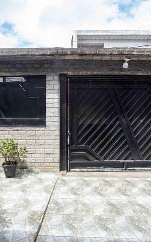 Casa para alugar com 76m², 4 quartos e 3 vagasGaragem