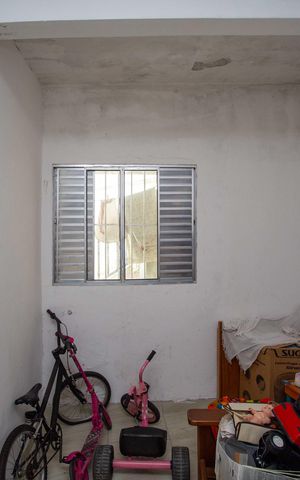 Casa para alugar com 76m², 4 quartos e 3 vagasQuarto Casa 2