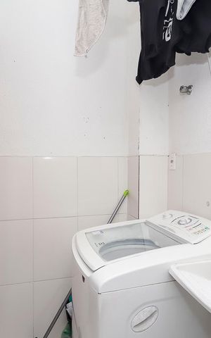 Casa de condomínio para alugar com 70m², 2 quartos e 1 vagaÁrea de Serviço