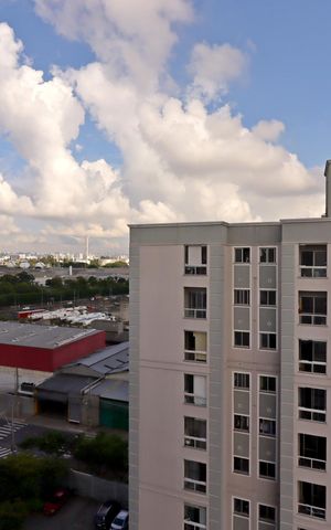 Apartamento à venda com 50m², 2 quartos e 2 vagasVista da Sacada da Sala
