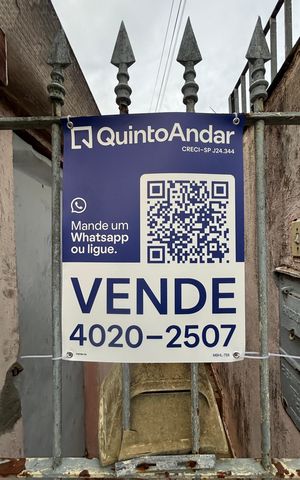 Casa para alugar com 220m², 2 quartos e 1 vaga Casa para alugar com 220m², 2 quartos e 1 vagaFachada